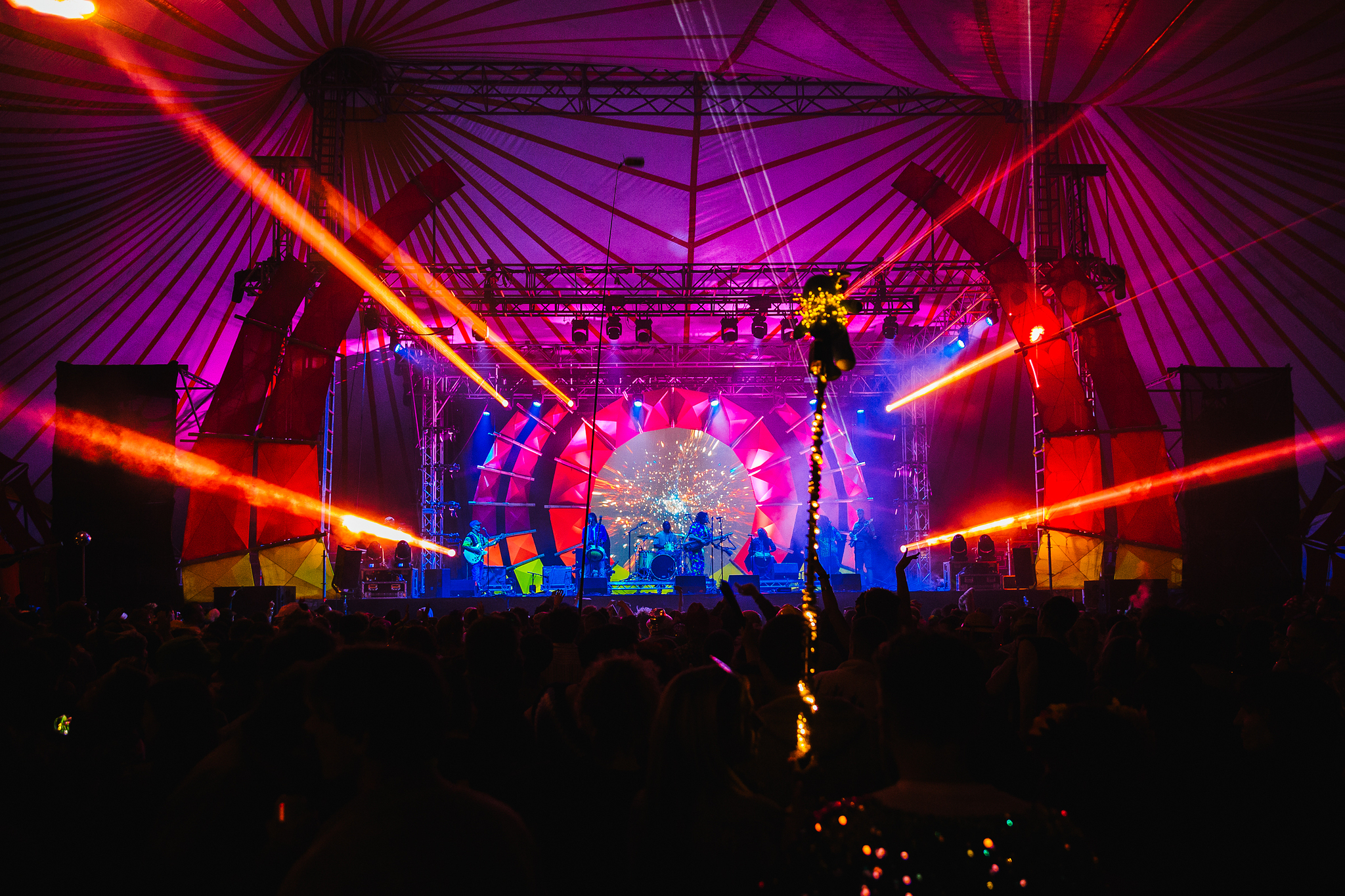 Solasta stage visual effects and lighting